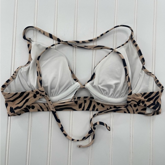 Shade & Shore Animal Print Longline Cut Out 2 Piece Bikini Size Large - Picture 9 of 11